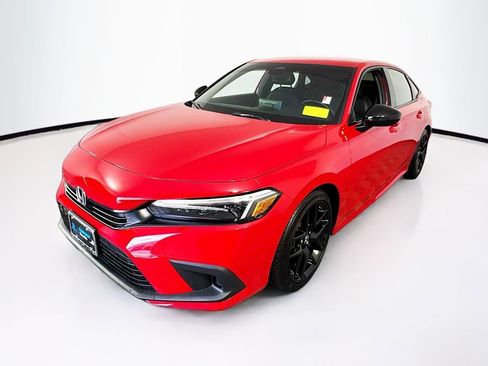Used 2025 Honda Civic Sport image 3