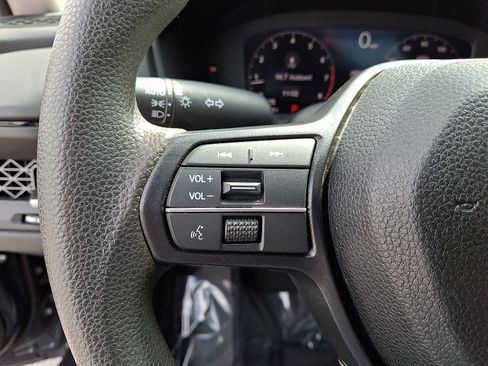 Used 2024 Honda Accord EX image 21