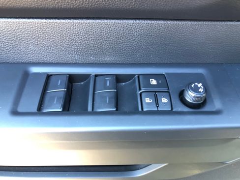 Used 2026 Toyota Tundra SR5 w/ SX Package AWD/4WD image 24