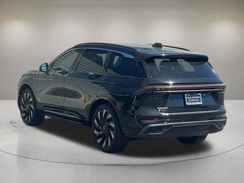 New 2025 Lincoln Nautilus Black Label w/ Jet Appearance Package image 3