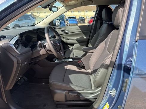 New 2026 Buick Encore GX Preferred FWD image 12
