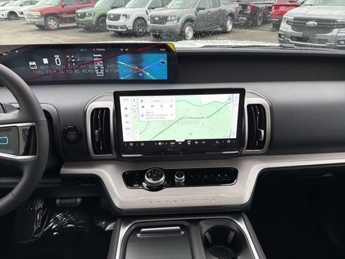 New 2025 Ford Expedition Max Active image 29