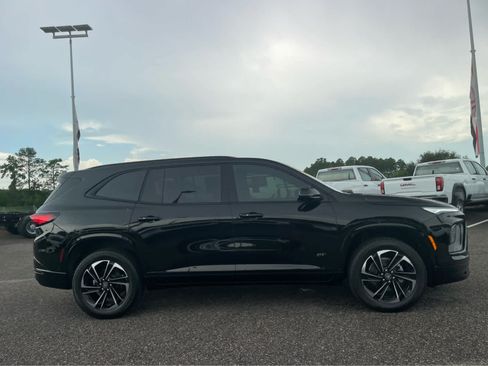 Used 2026 Buick Enclave Sport Touring w/ Super Cruise Package FWD image 4