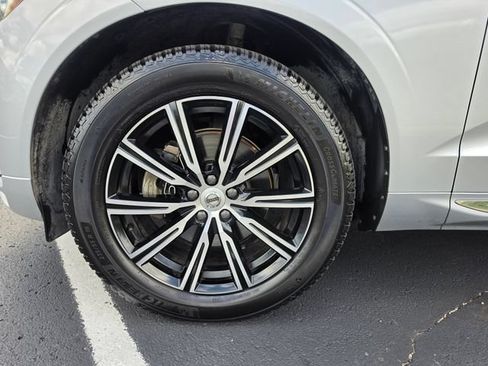 Used 2020 Volvo XC60 T5 Inscription FWD image 13