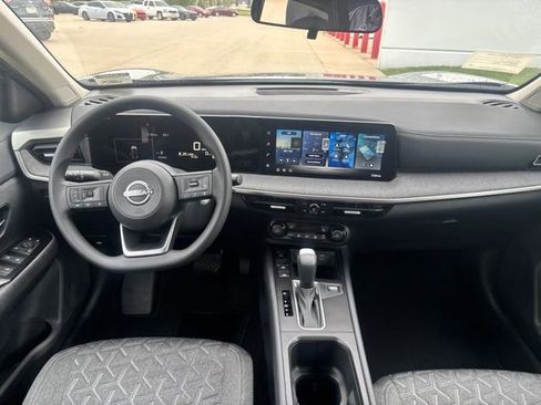 New 2026 Nissan Kicks SV FWD image 10
