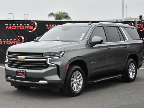 Used 2024 Chevrolet Tahoe LT image 3