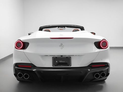 Certified 2022 Ferrari Portofino M RWD image 37