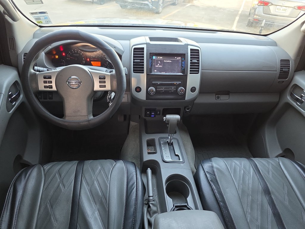 Used 2014 Nissan Frontier SV RWD image 16
