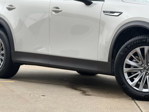 Used 2025 MAZDA CX-90 3.3 Turbo w/ Preferred Package AWD/4WD image 11