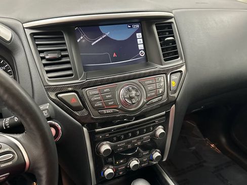 Certified 2020 Nissan Pathfinder SL AWD/4WD image 14