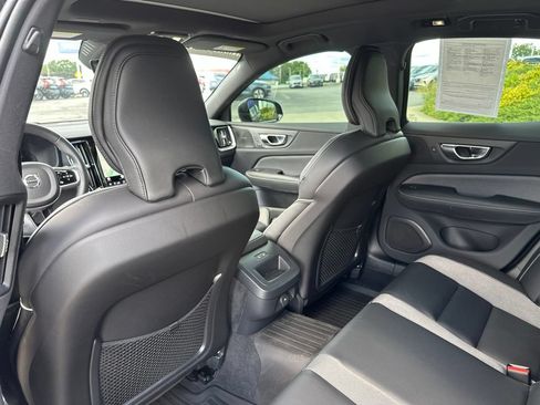 Certified 2024 Volvo S60 B5 Plus AWD/4WD image 40
