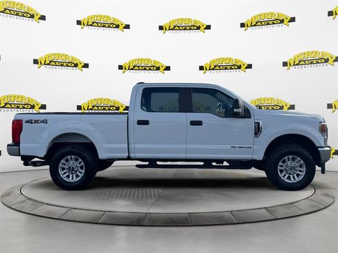 Used 2022 Ford F250 XL w/ Power Equipment Group image 6