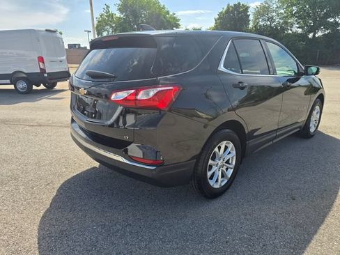 Used 2019 Chevrolet Equinox LT FWD image 3