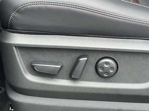 New 2025 Nissan Armada Platinum w/ Convenience Package image 22