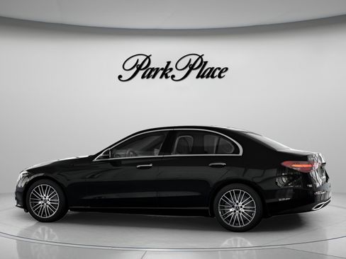 Used 2026 Mercedes-Benz C 300 4MATIC Sedan image 9