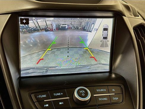 Used 2018 Ford Escape SEL w/ Ford Safe & Smart Package FWD image 15