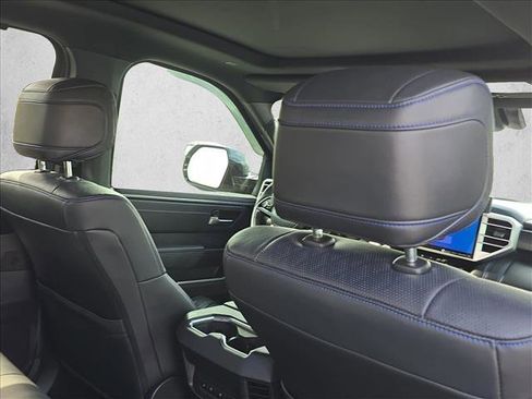 Used 2024 Toyota Tundra Platinum AWD/4WD image 21