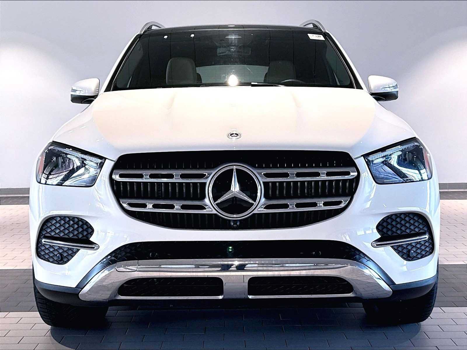 Used 2024 Mercedes-Benz GLE 450 4MATIC image 13