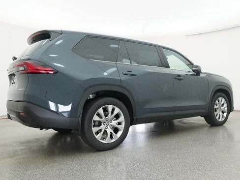 New 2026 Toyota Grand Highlander Limited image 25
