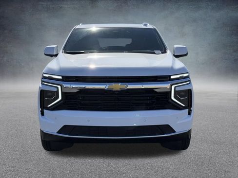 New 2026 Chevrolet Suburban LS image 9