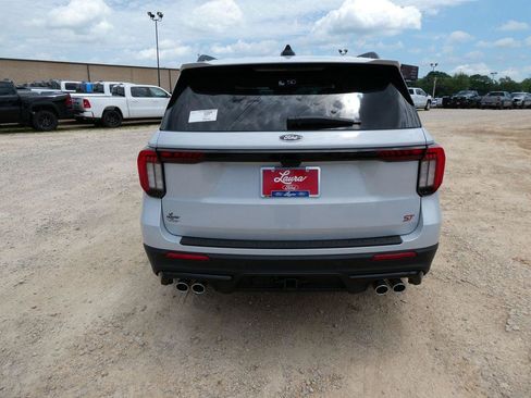 New 2026 Ford Explorer ST w/ Sun And Sound Package AWD/4WD image 5