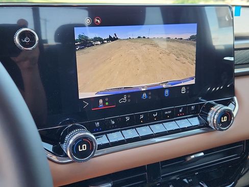 New 2026 GMC Canyon AT4 w/ Technology Plus Package AWD/4WD image 16