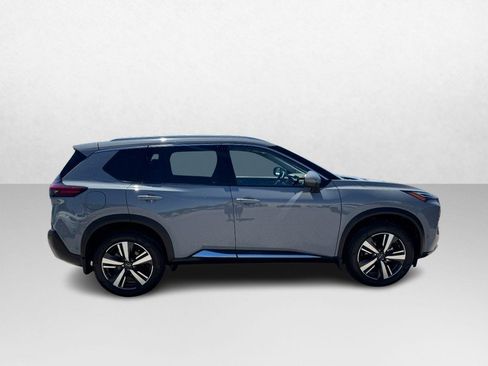 Used 2023 Nissan Rogue Platinum w/ Platinum Premium Package AWD/4WD image 4