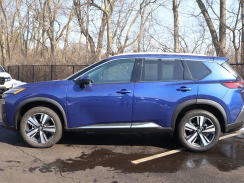 Used 2023 Nissan Rogue SL FWD image 4