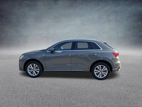 Used 2025 Audi Q3 2.0T Premium Plus w/ Premium Plus Package AWD/4WD image 2