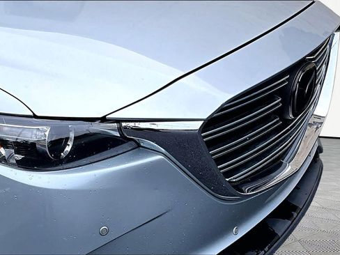 Used 2018 MAZDA CX-9 Touring w/ Touring Premium Package FWD image 30