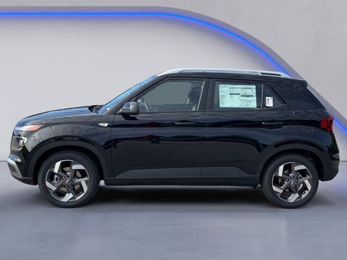 New 2026 Hyundai Venue SEL FWD image 7