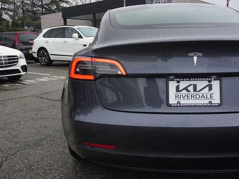 Used 2023 Tesla Model 3 Standard Range RWD image 17