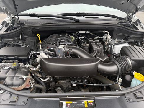 Used 2024 Dodge Durango GT AWD/4WD image 21