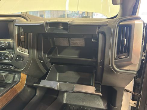 Used 2017 Chevrolet Silverado 1500 LTZ w/ Sport Package AWD/4WD image 25