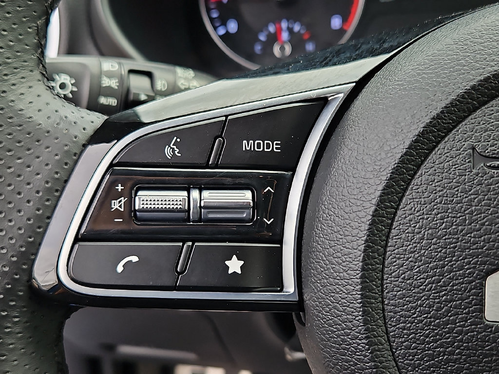 Used 2023 Kia Forte GT-Line w/ GT-Line Technology Package FWD image 20