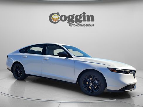 New 2025 Honda Accord SE image 5