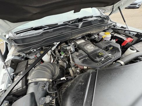 Used 2024 RAM 3500 Big Horn image 22