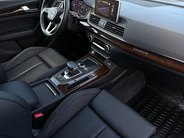 Used 2019 Audi Q5 2.0T Premium Plus AWD/4WD image 17