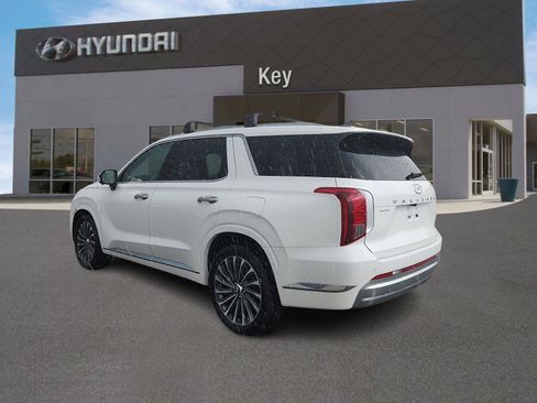 Used 2024 Hyundai Palisade Calligraphy AWD/4WD image 5