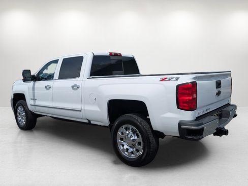Used 2016 Chevrolet Silverado 2500 LTZ w/ Duramax Plus Package AWD/4WD image 7