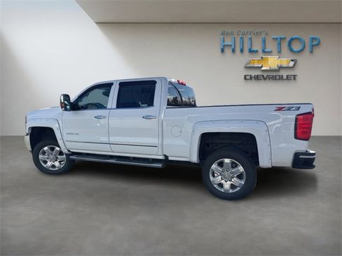 Used 2018 Chevrolet Silverado 2500 LTZ w/ Duramax Plus Package image 11