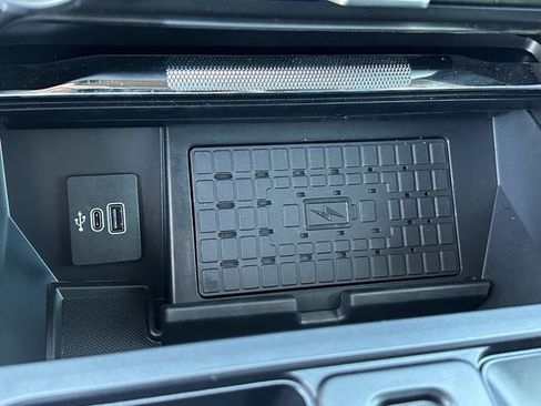 Used 2025 Ford F150 Raptor AWD/4WD image 20
