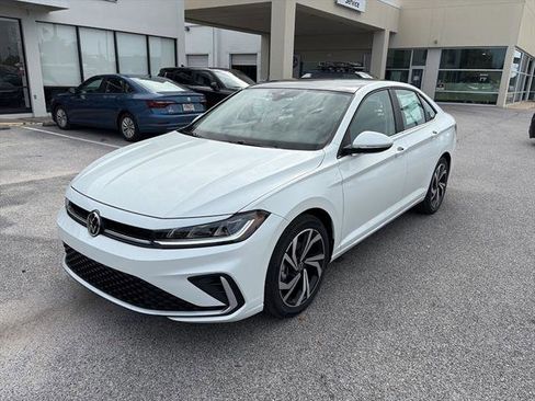 New 2026 Volkswagen Jetta SEL image 3