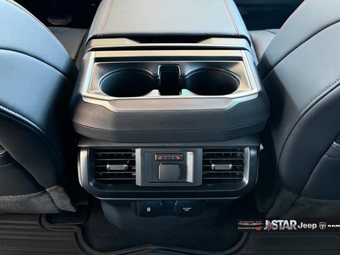 Used 2026 Ford F150 Raptor AWD/4WD image 28
