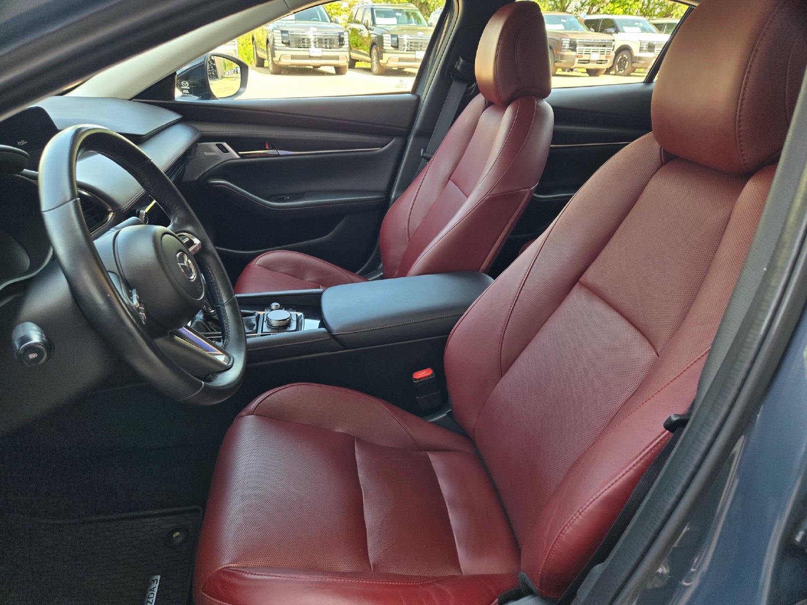 Used 2023 MAZDA MAZDA3 s FWD image 23