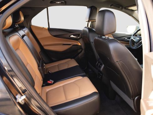 Used 2021 Chevrolet Equinox Premier image 18