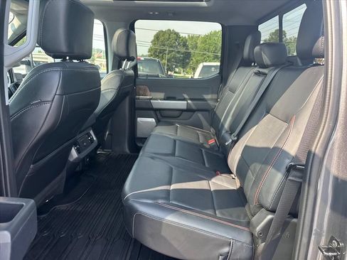 Used 2024 Ford F250 Lariat w/ Lariat Ultimate Package AWD/4WD image 17