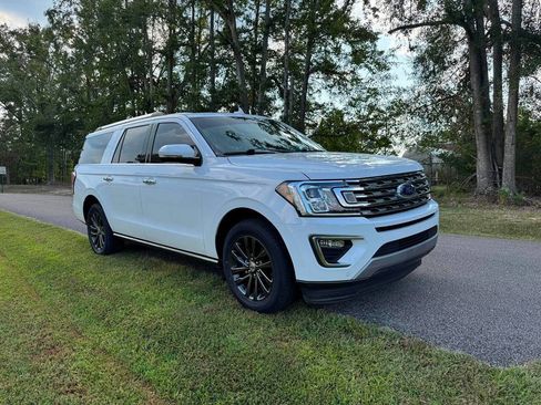 Used 2021 Ford Expedition Max Limited RWD image 2