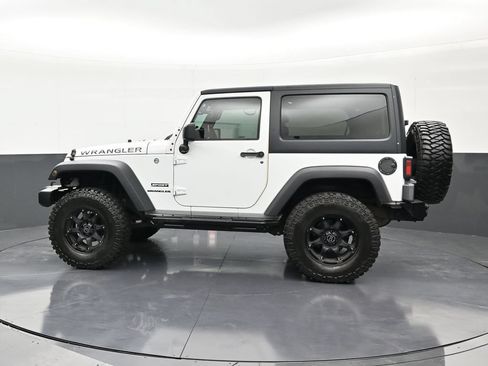 Used 2017 Jeep Wrangler Sport w/ Quick Order Package 24S AWD/4WD image 2