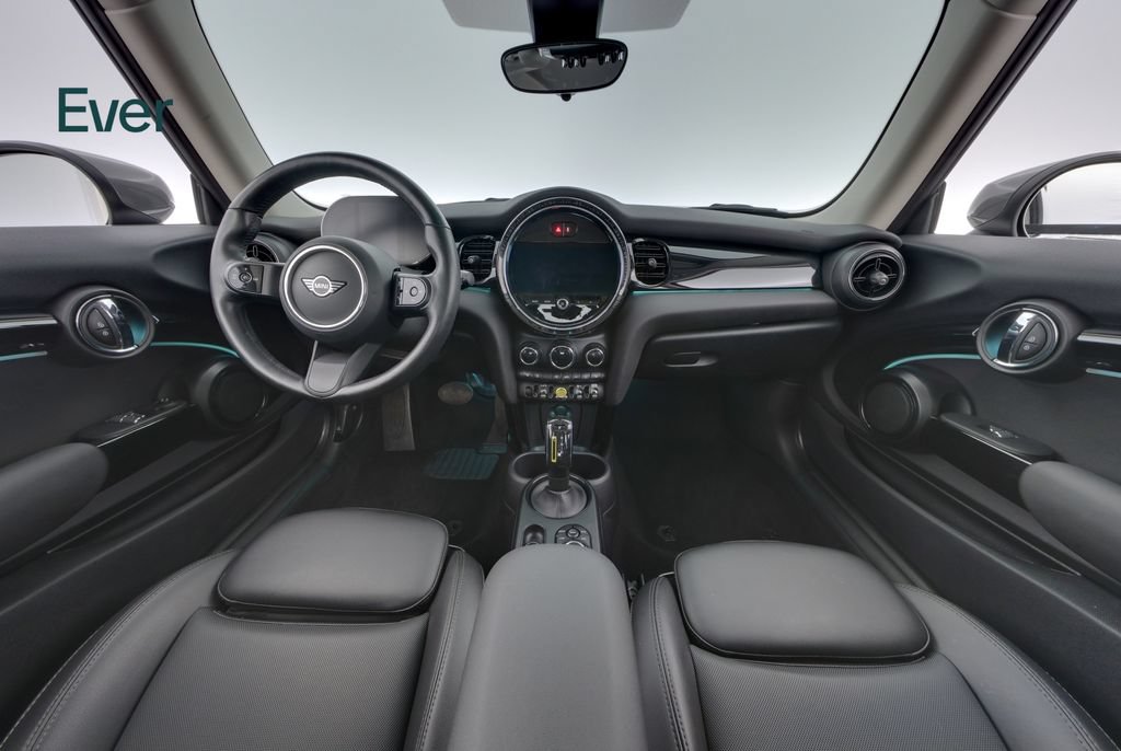 Used 2022 MINI Cooper SE FWD image 26